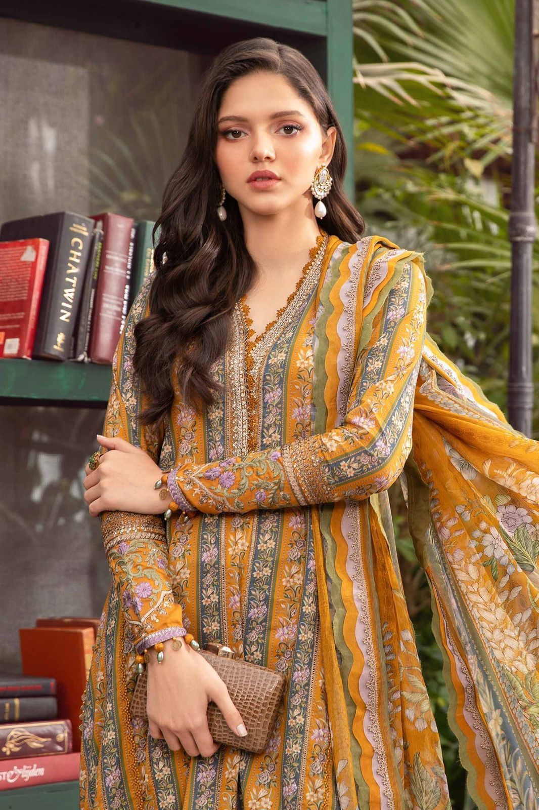 AL KAUSAR FABRICS Printed Lawn Front With Heavy Embroidered Collection